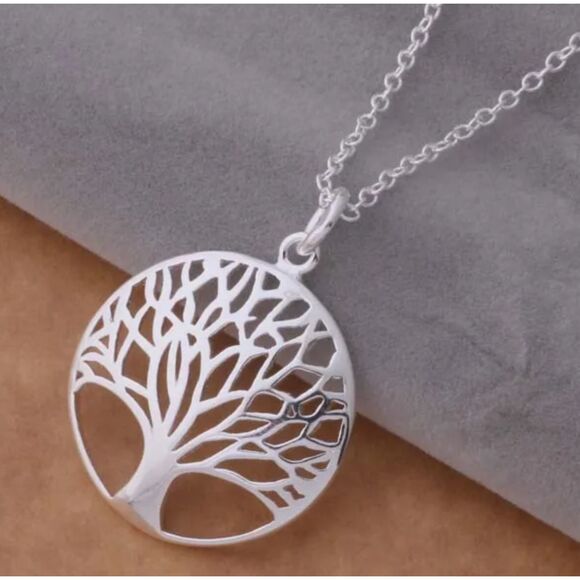 .925 Sterling Silver Tree of Life Round Pendant 16" Fine Chain Necklace - Picture 4 of 5